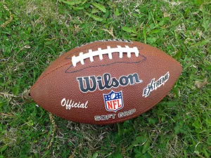 Basic Rules Of American Football - Moving The Ball